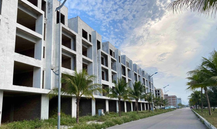 BÁN GẤP LIỀN KỀ 5 TẦNG – GIÁ SỐC CHỈ 4.8 TỶ, GẦN BIỂN, KHU ĐÔ THỊ FLC SẦM SƠN THANH HÓA